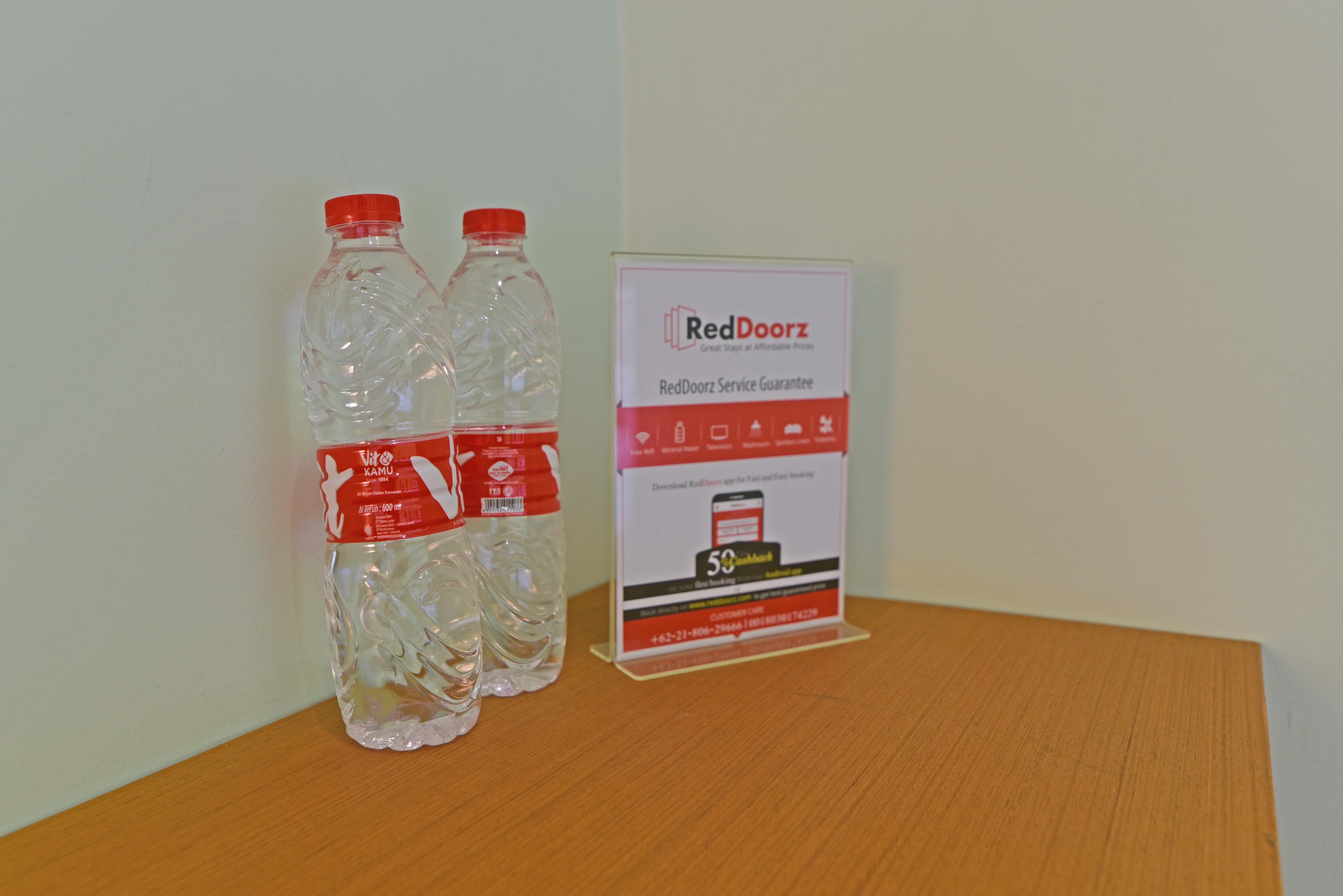 Reddoorz Plus @ Mahendradatta Denpasar Esterno foto